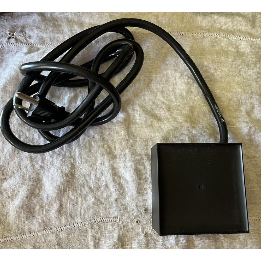 Bostitch Stanley Bostitch Office Konnect Stackable Power Hub Black Cord Box